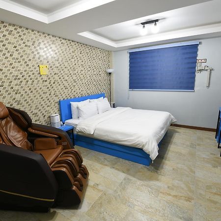 Jecheon Q Motel Zewnętrze zdjęcie