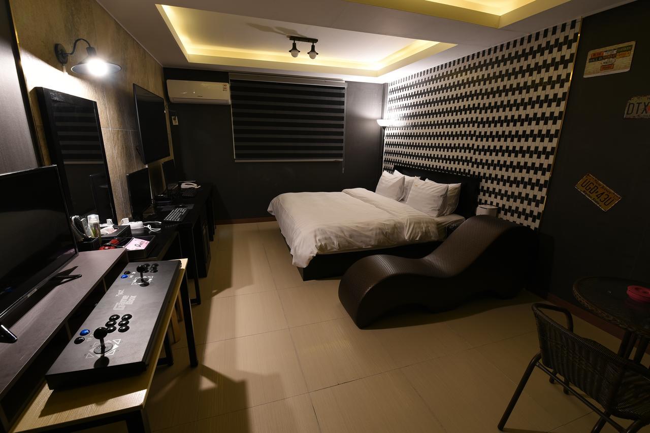 Jecheon Q Motel Zewnętrze zdjęcie